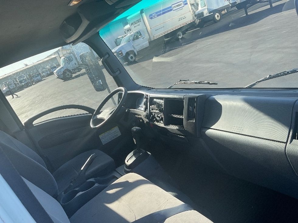 Refrigerated Truck-Light and Medium Duty Trucks-Isuzu-2020-NQR-Torrance-CA-107,058\n\t\tmiles-$ 56,250 - Image 22