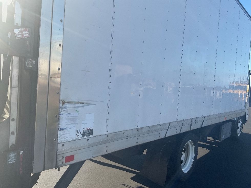 Refrigerated Truck-Light and Medium Duty Trucks-Isuzu-2020-NQR-Torrance-CA-107,058\n\t\tmiles-$ 56,250 - Image 27