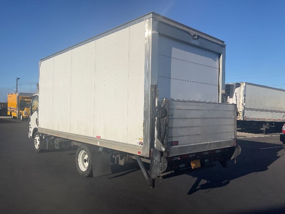 Refrigerated Truck-Light and Medium Duty Trucks-Isuzu-2020-NQR-Torrance-CA-107,058\n\t\tmiles-$ 56,250 - Image 6