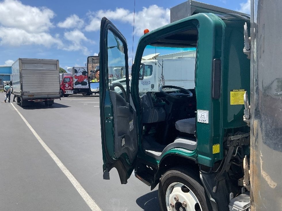 Refrigerated Truck-Light and Medium Duty Trucks-Isuzu-2020-NQR-Torrance-CA-113,234\n\t\tmiles-$ 51,250 - Image 16