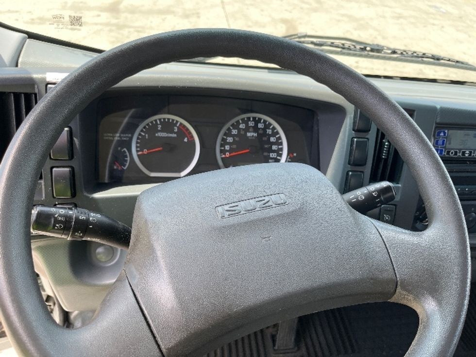 Refrigerated Truck-Light and Medium Duty Trucks-Isuzu-2020-NQR-Torrance-CA-149,691\n\t\tmiles-$ 49,000 - Image 18