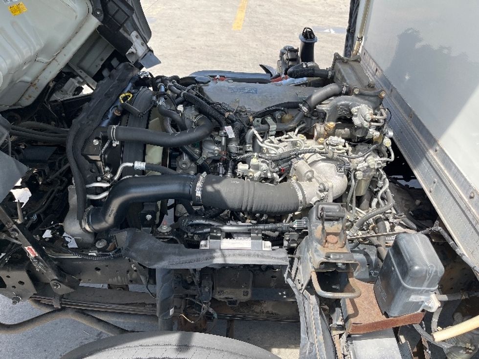 Refrigerated Truck-Light and Medium Duty Trucks-Isuzu-2020-NQR-Torrance-CA-149,691\n\t\tmiles-$ 49,000 - Image 23
