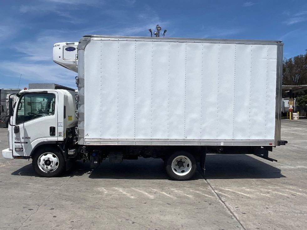Refrigerated Truck-Light and Medium Duty Trucks-Isuzu-2020-NQR-Torrance-CA-149,691\n\t\tmiles-$ 49,000 - Image 4