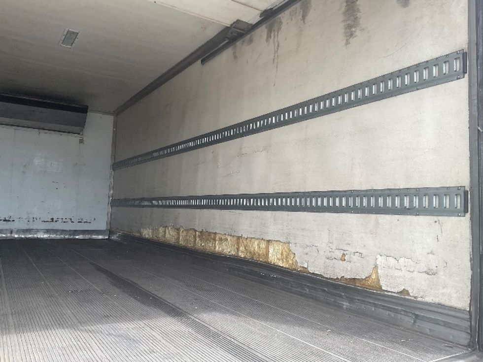 Refrigerated Truck-Light and Medium Duty Trucks-Isuzu-2020-NQR-Torrance-CA-83,622\n\t\tmiles-$ 59,750 - Image 12