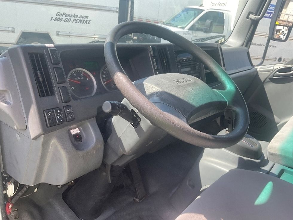 Refrigerated Truck-Light and Medium Duty Trucks-Isuzu-2020-NQR-Torrance-CA-83,622\n\t\tmiles-$ 59,750 - Image 17