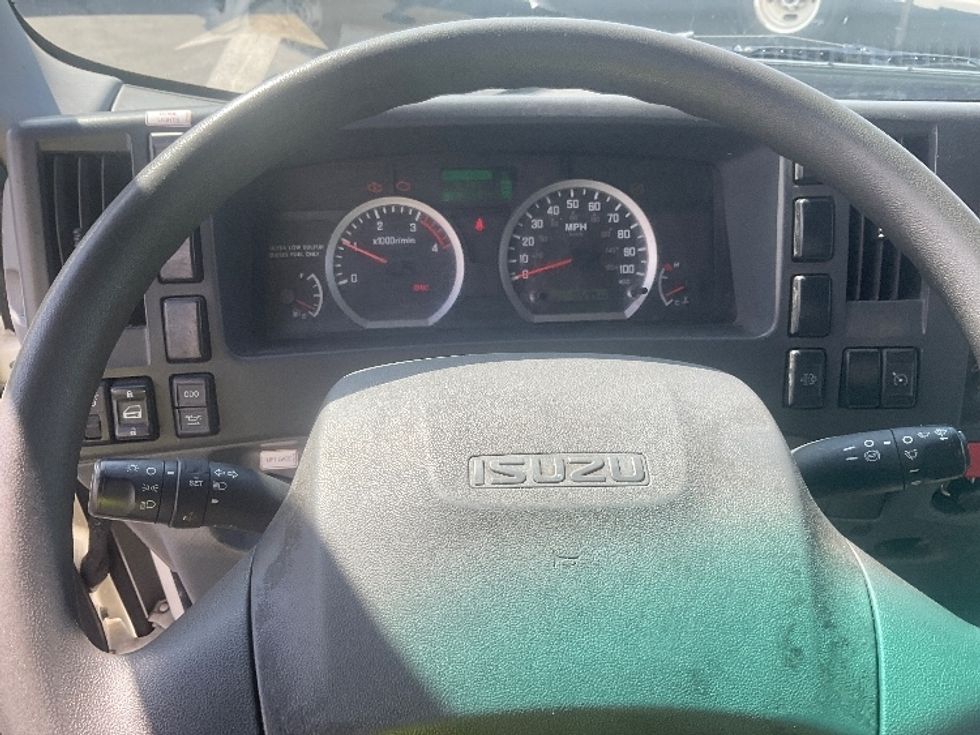 Refrigerated Truck-Light and Medium Duty Trucks-Isuzu-2020-NQR-Torrance-CA-83,622\n\t\tmiles-$ 59,750 - Image 18