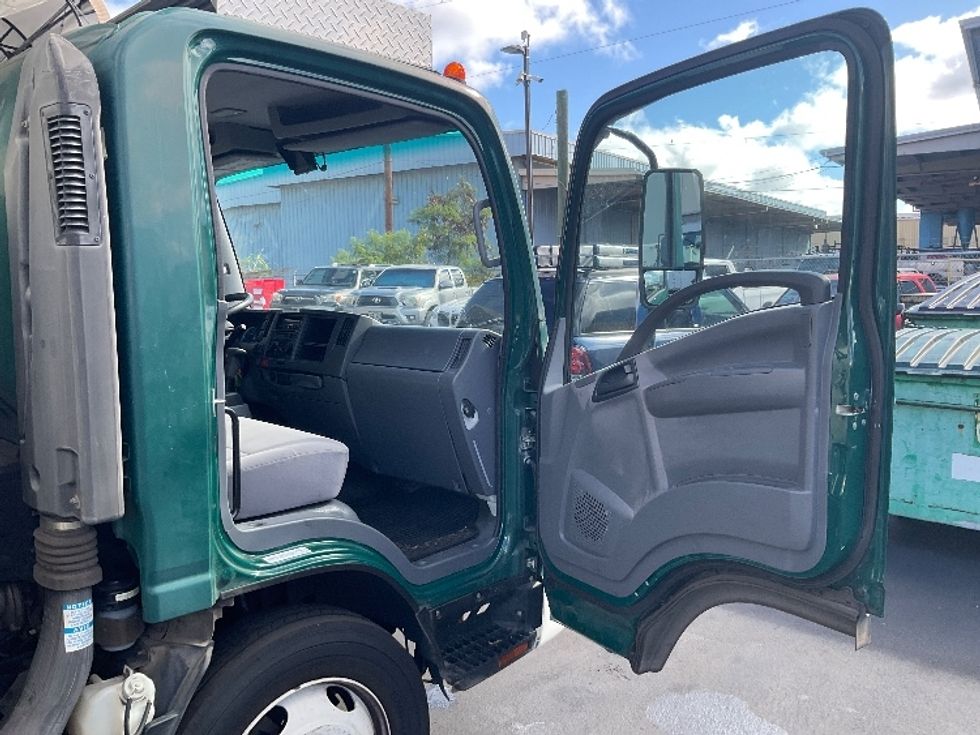 Refrigerated Truck-Light and Medium Duty Trucks-Isuzu-2020-NQR-Torrance-CA-90,287\n\t\tmiles-$ 56,750 - Image 19