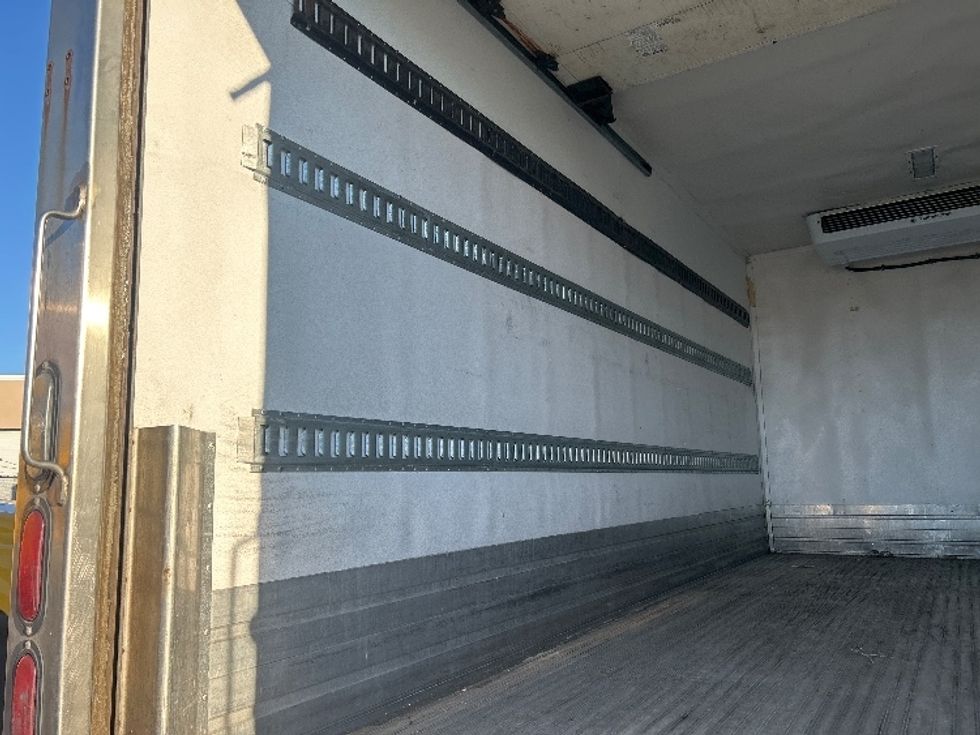 Refrigerated Truck-Light and Medium Duty Trucks-Isuzu-2020-NQR-West Babylon-NY-112,858\n\t\tmiles-$ 47,500 - Image 11