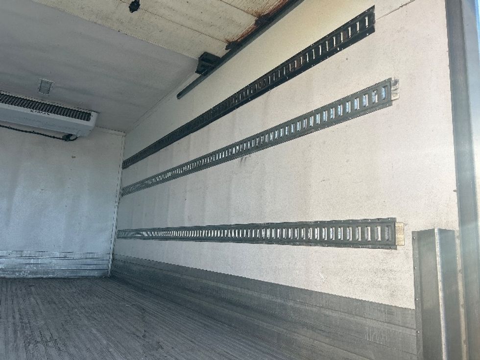 Refrigerated Truck-Light and Medium Duty Trucks-Isuzu-2020-NQR-West Babylon-NY-112,858\n\t\tmiles-$ 47,500 - Image 12