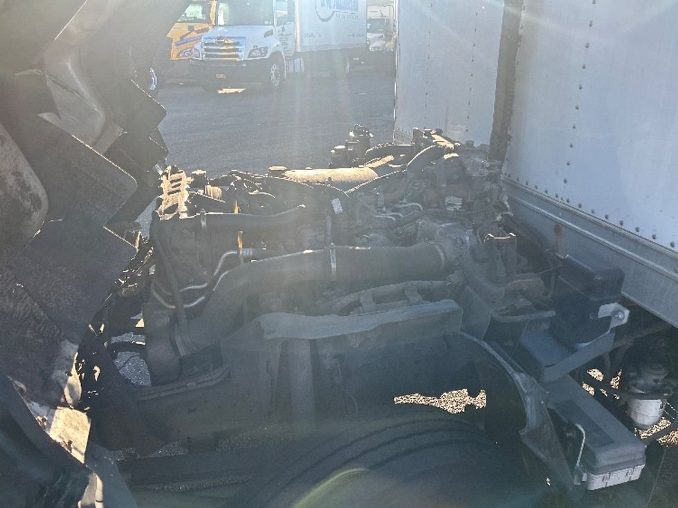 Refrigerated Truck-Light and Medium Duty Trucks-Isuzu-2020-NQR-West Babylon-NY-112,858\n\t\tmiles-$ 47,500 - Image 24