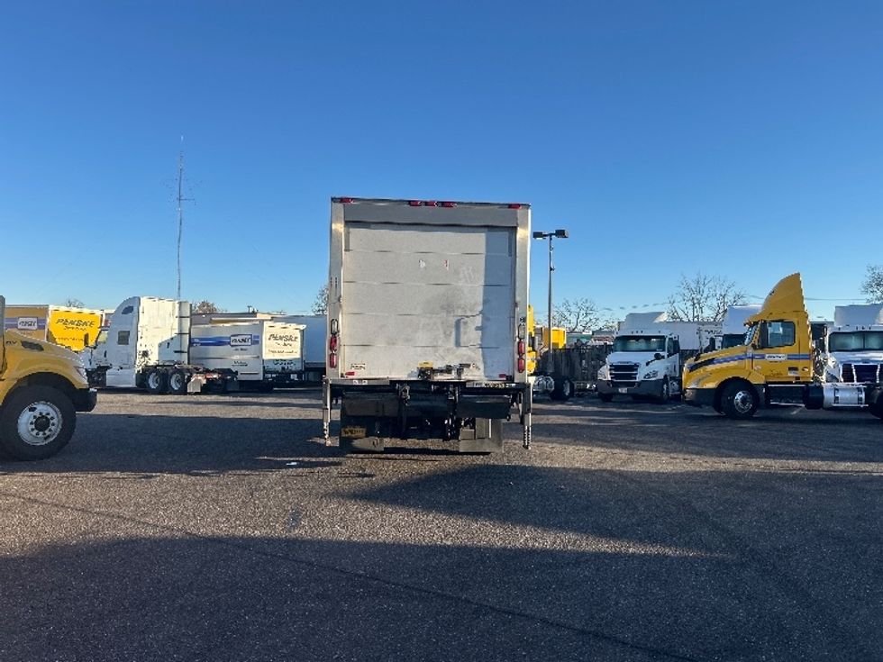 Refrigerated Truck-Light and Medium Duty Trucks-Isuzu-2020-NQR-West Babylon-NY-112,858\n\t\tmiles-$ 47,500 - Image 7