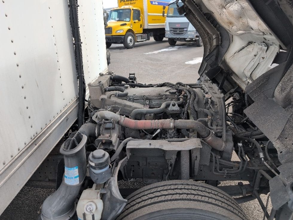 Refrigerated Truck-Light and Medium Duty Trucks-Isuzu-2020-NQR-West Babylon-NY-91,935\n\t\tmiles-$ 52,500 - Image 23