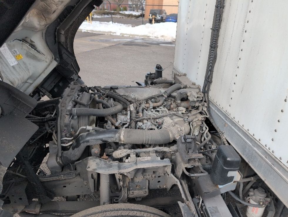 Refrigerated Truck-Light and Medium Duty Trucks-Isuzu-2020-NQR-West Babylon-NY-91,935\n\t\tmiles-$ 52,500 - Image 24