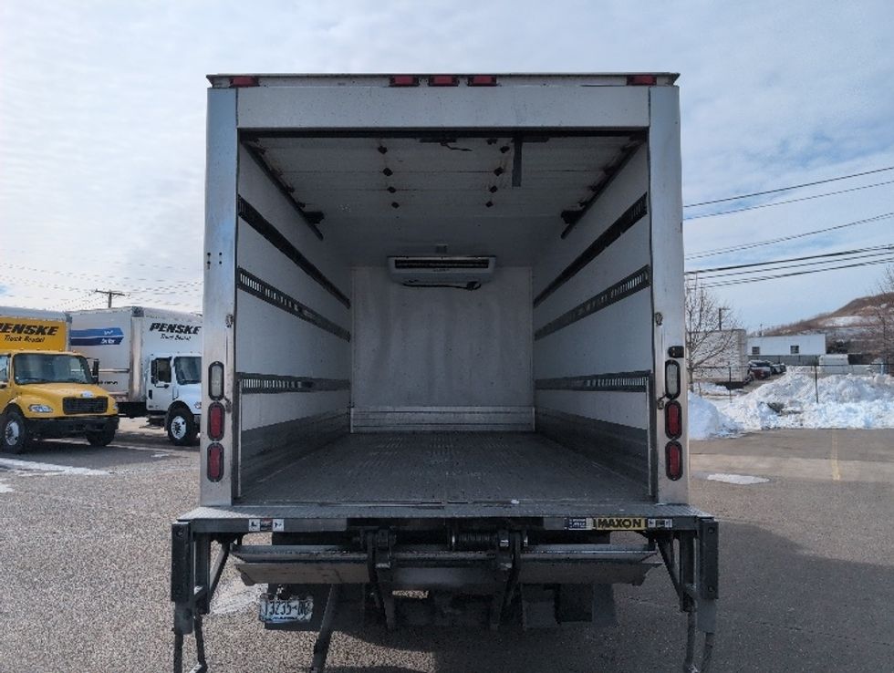 Refrigerated Truck-Light and Medium Duty Trucks-Isuzu-2020-NQR-West Babylon-NY-91,935\n\t\tmiles-$ 52,500 - Image 8