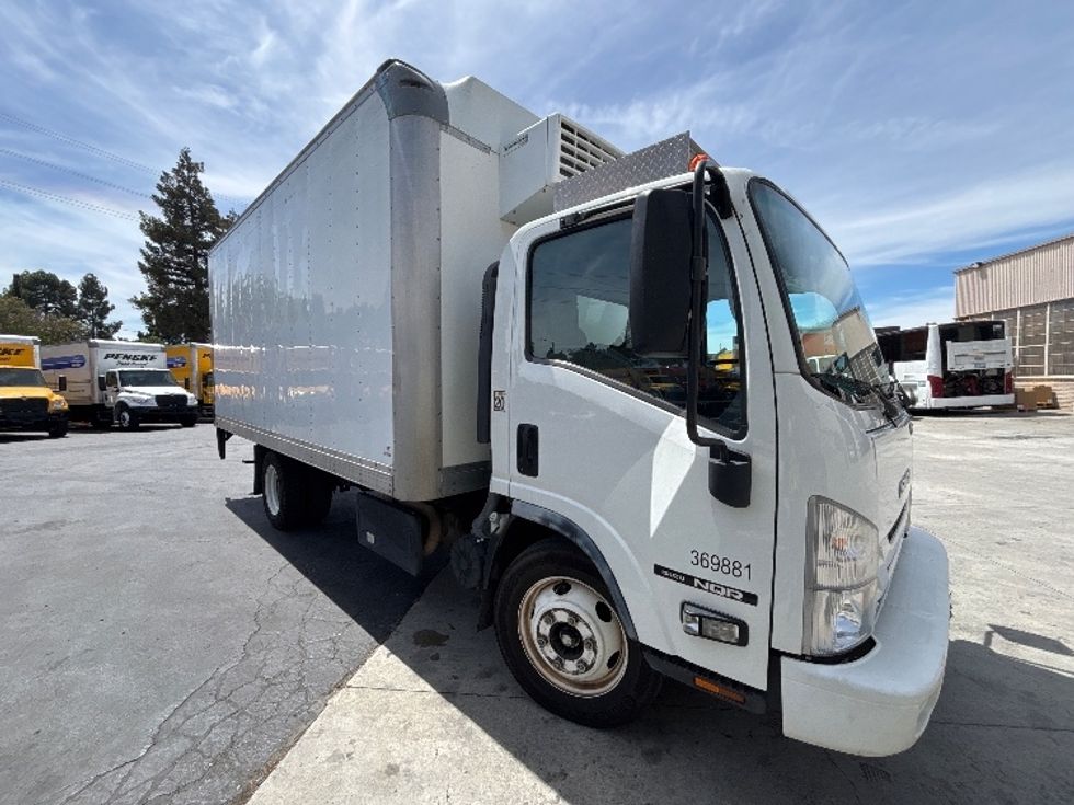 Refrigerated Truck-Light and Medium Duty Trucks-Isuzu-2020-NQR-West Sacramento-CA-203,279\n\t\tmiles-$ 33,750 - Image 1