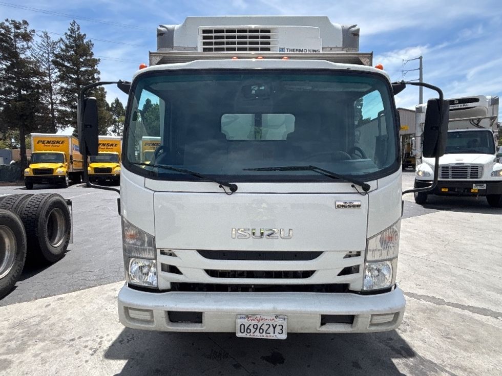Refrigerated Truck-Light and Medium Duty Trucks-Isuzu-2020-NQR-West Sacramento-CA-203,279\n\t\tmiles-$ 33,750 - Image 2