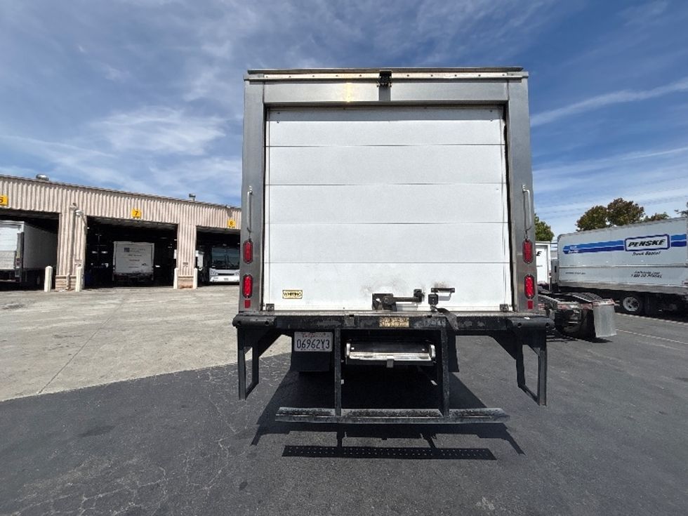 Refrigerated Truck-Light and Medium Duty Trucks-Isuzu-2020-NQR-West Sacramento-CA-203,279\n\t\tmiles-$ 33,750 - Image 7