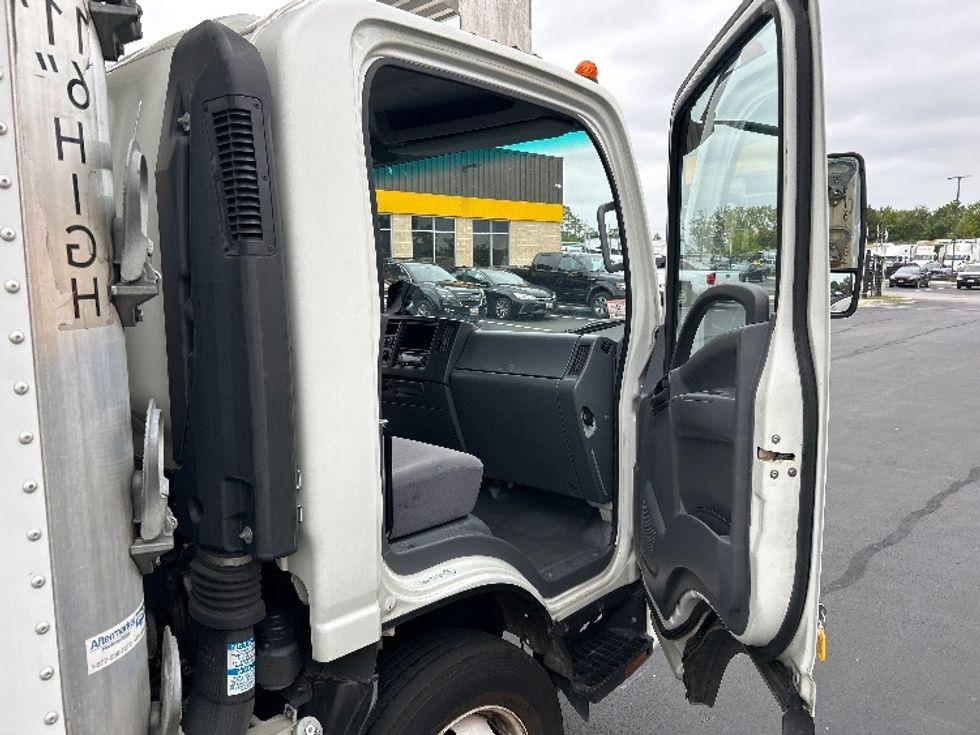 Refrigerated Truck-Light and Medium Duty Trucks-Isuzu-2020-NRR-Alexandria-VA-93,774\n\t\tmiles-$ 53,500 - Image 19