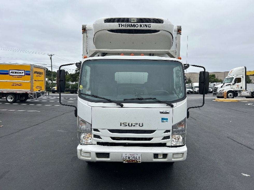Refrigerated Truck-Light and Medium Duty Trucks-Isuzu-2020-NRR-Alexandria-VA-93,774\n\t\tmiles-$ 53,500 - Image 2