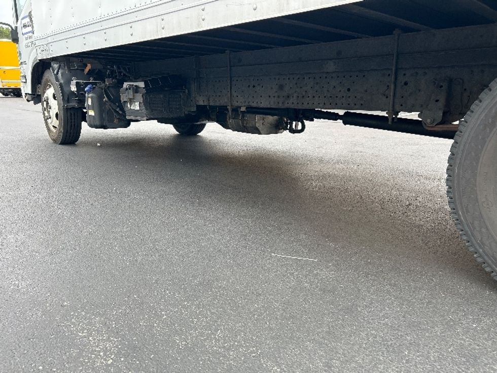 Refrigerated Truck-Light and Medium Duty Trucks-Isuzu-2020-NRR-Alexandria-VA-93,774\n\t\tmiles-$ 53,500 - Image 5