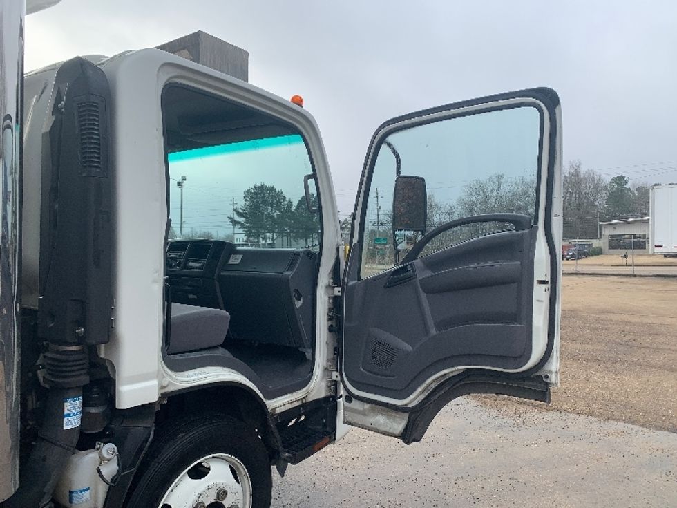 Refrigerated Truck-Light and Medium Duty Trucks-Isuzu-2020-NRR-Belden-MS-106,268\n\t\tmiles-$ 57,000 - Image 20