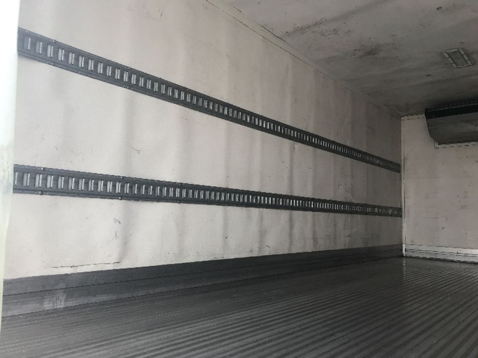 Refrigerated Truck-Light and Medium Duty Trucks-Isuzu-2020-NRR-Bensalem-PA-110,827\n\t\tmiles-$ 51,250 - Image 10