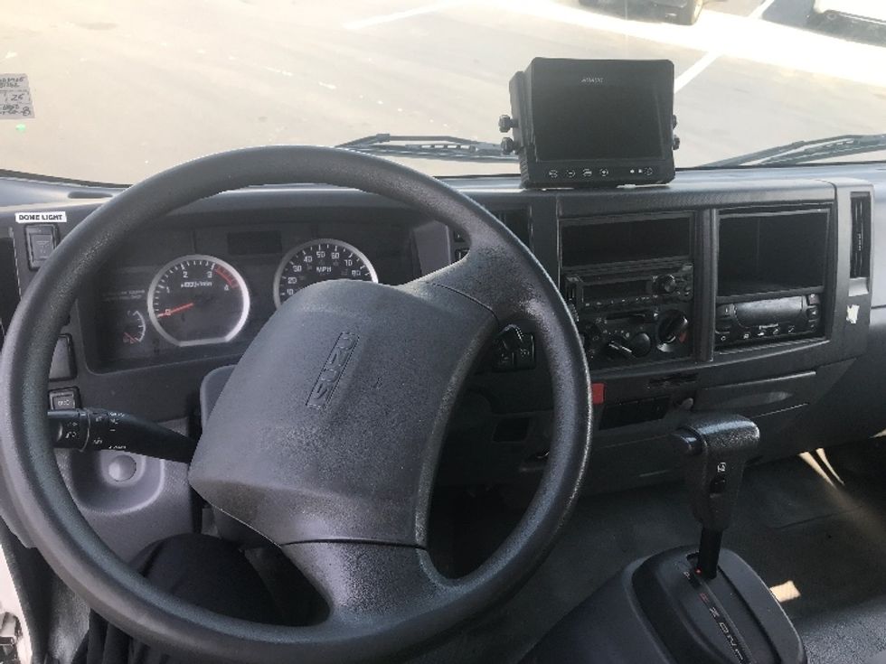 Refrigerated Truck-Light and Medium Duty Trucks-Isuzu-2020-NRR-Bensalem-PA-111,684\n\t\tmiles-$ 51,250 - Image 18