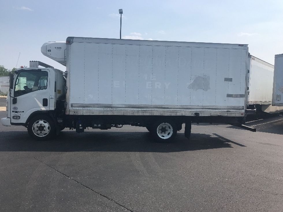 Refrigerated Truck-Light and Medium Duty Trucks-Isuzu-2020-NRR-Bensalem-PA-111,684\n\t\tmiles-$ 51,250 - Image 4
