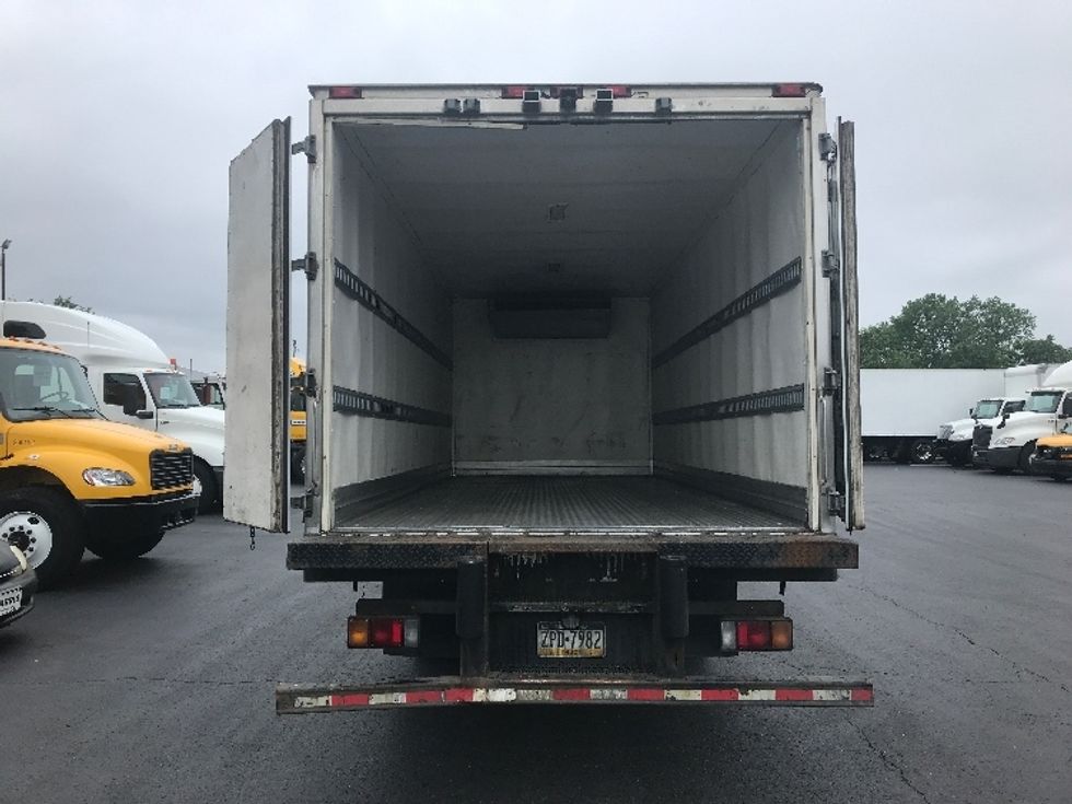 Refrigerated Truck-Light and Medium Duty Trucks-Isuzu-2020-NRR-Bensalem-PA-111,684\n\t\tmiles-$ 51,250 - Image 9