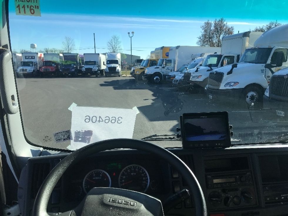 Refrigerated Truck-Light and Medium Duty Trucks-Isuzu-2020-NRR-Bensalem-PA-128,039\n\t\tmiles-$ 47,500 - Image 18