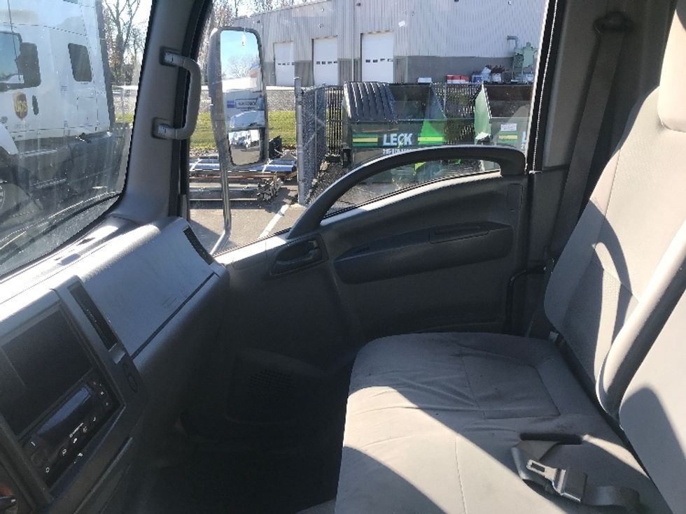 Refrigerated Truck-Light and Medium Duty Trucks-Isuzu-2020-NRR-Bensalem-PA-128,039\n\t\tmiles-$ 47,500 - Image 19