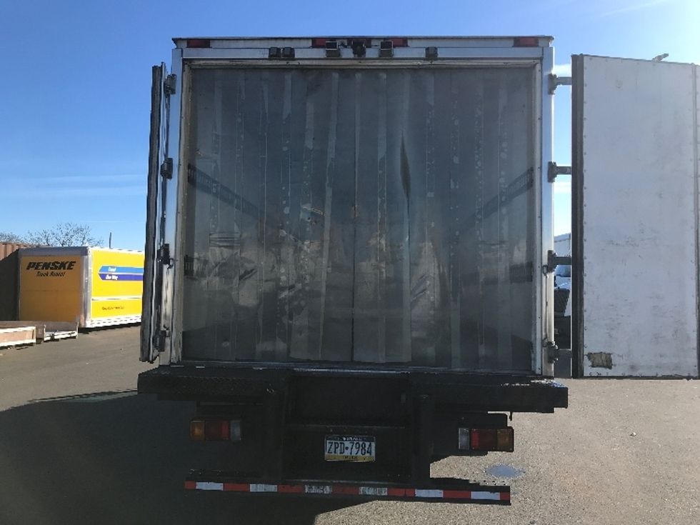 Refrigerated Truck-Light and Medium Duty Trucks-Isuzu-2020-NRR-Bensalem-PA-128,039\n\t\tmiles-$ 47,500 - Image 8