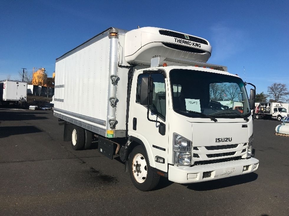 Refrigerated Truck-Light and Medium Duty Trucks-Isuzu-2020-NRR-Bensalem-PA-147,647\n\t\tmiles-$ 43,500 - Image 1