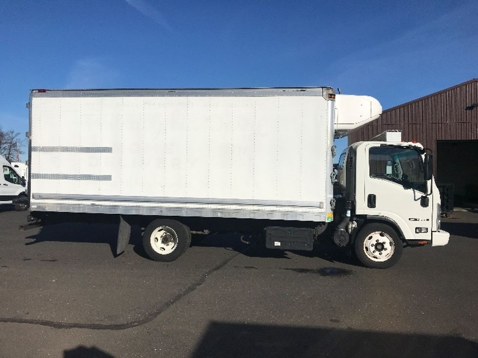 Refrigerated Truck-Light and Medium Duty Trucks-Isuzu-2020-NRR-Bensalem-PA-147,647\n\t\tmiles-$ 43,500 - Image 14