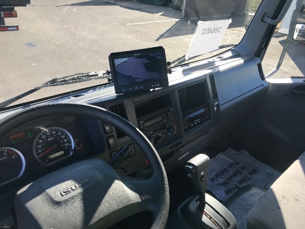Refrigerated Truck-Light and Medium Duty Trucks-Isuzu-2020-NRR-Bensalem-PA-147,647\n\t\tmiles-$ 43,500 - Image 16