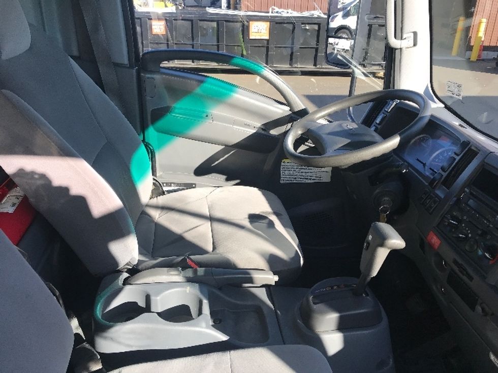 Refrigerated Truck-Light and Medium Duty Trucks-Isuzu-2020-NRR-Bensalem-PA-147,647\n\t\tmiles-$ 43,500 - Image 21