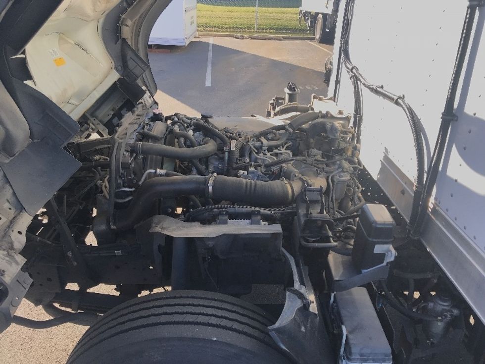 Refrigerated Truck-Light and Medium Duty Trucks-Isuzu-2020-NRR-Bensalem-PA-147,647\n\t\tmiles-$ 43,500 - Image 23