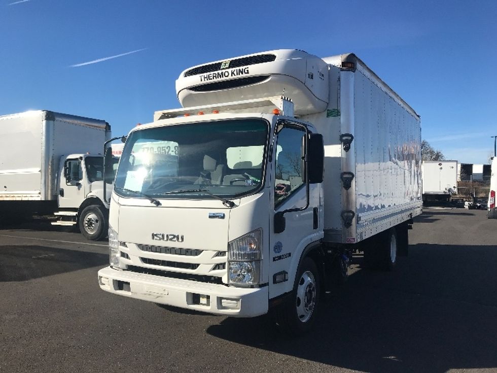 Refrigerated Truck-Light and Medium Duty Trucks-Isuzu-2020-NRR-Bensalem-PA-147,647\n\t\tmiles-$ 43,500 - Image 3