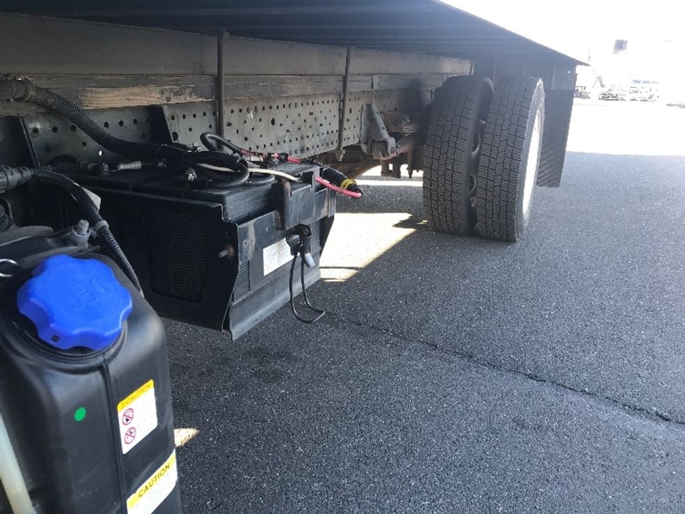 Refrigerated Truck-Light and Medium Duty Trucks-Isuzu-2020-NRR-Bensalem-PA-147,647\n\t\tmiles-$ 43,500 - Image 5