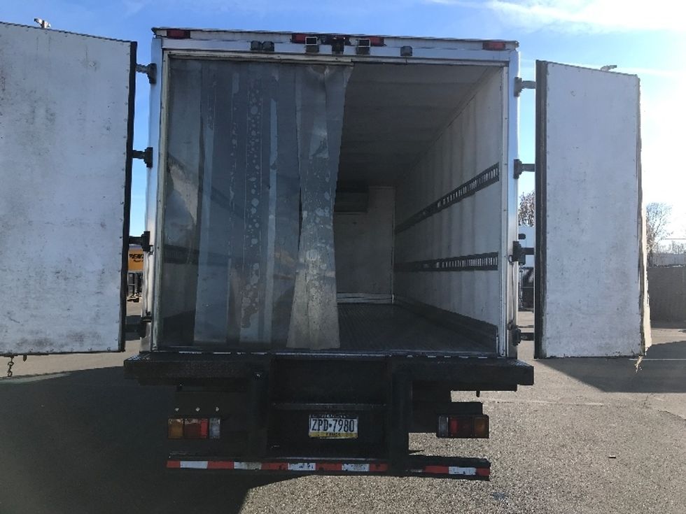 Refrigerated Truck-Light and Medium Duty Trucks-Isuzu-2020-NRR-Bensalem-PA-147,647\n\t\tmiles-$ 43,500 - Image 8