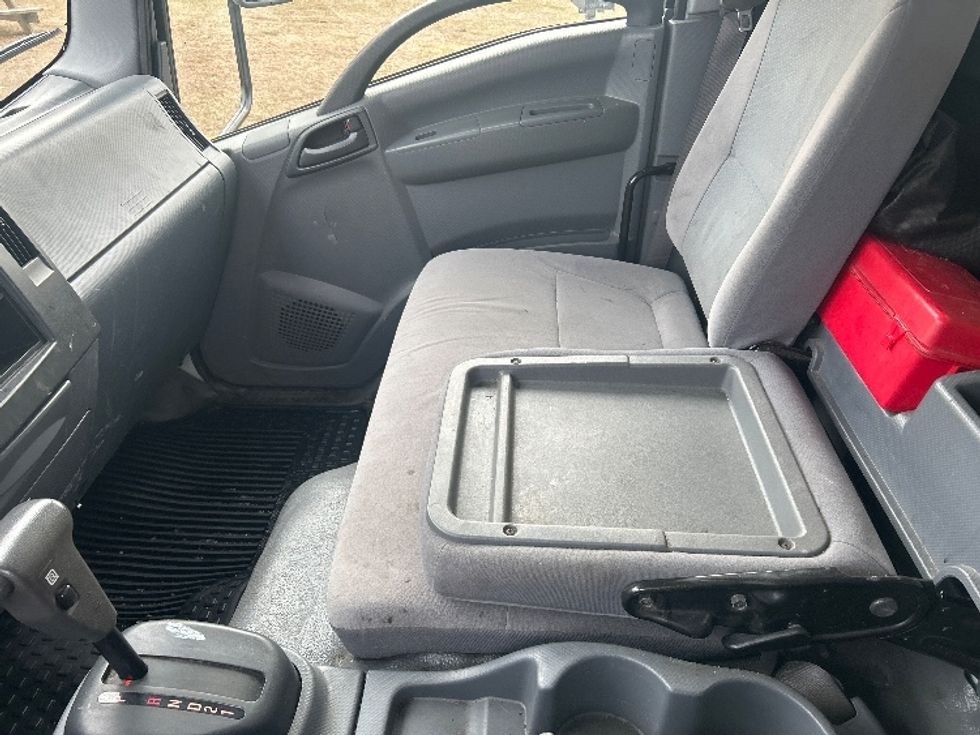 Refrigerated Truck-Light and Medium Duty Trucks-Isuzu-2020-NRR-Braintree-MA-251,691\n\t\tmiles-$ 22,750 - Image 19