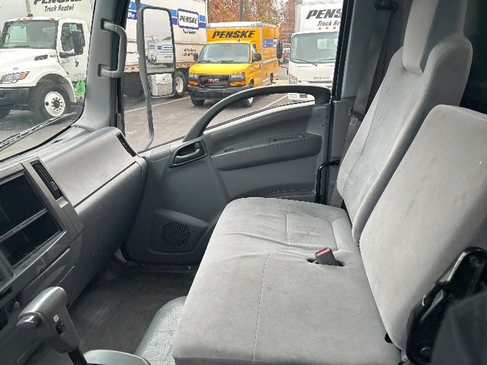 Refrigerated Truck-Light and Medium Duty Trucks-Isuzu-2020-NRR-Ceres-CA-134,103\n\t\tmiles-$ 52,250 - Image 16