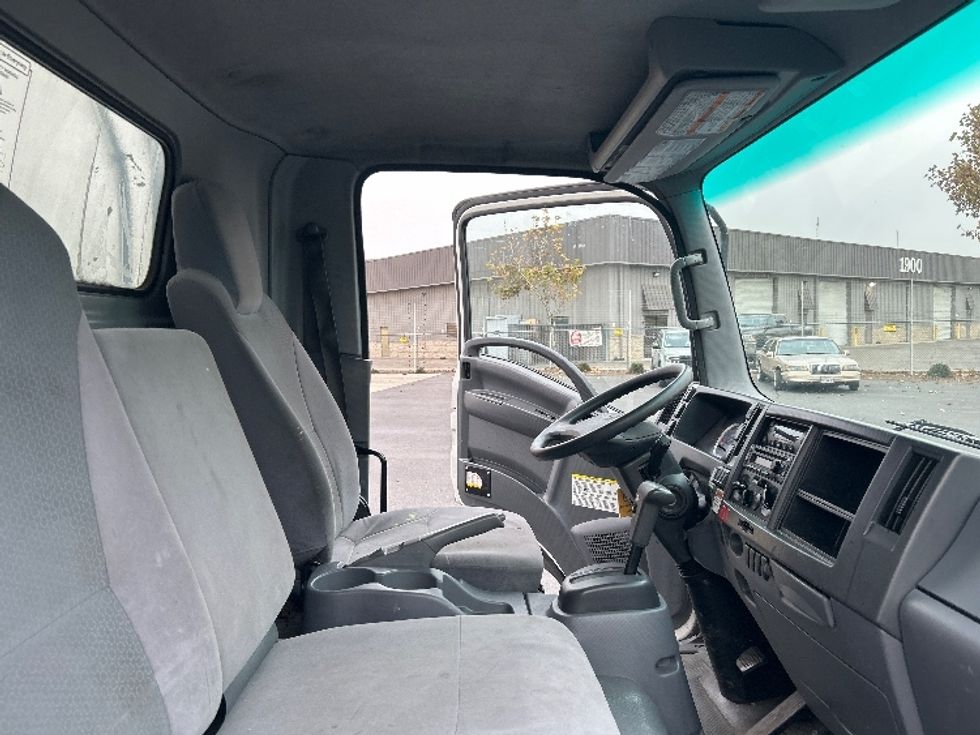 Refrigerated Truck-Light and Medium Duty Trucks-Isuzu-2020-NRR-Ceres-CA-134,103\n\t\tmiles-$ 52,250 - Image 22