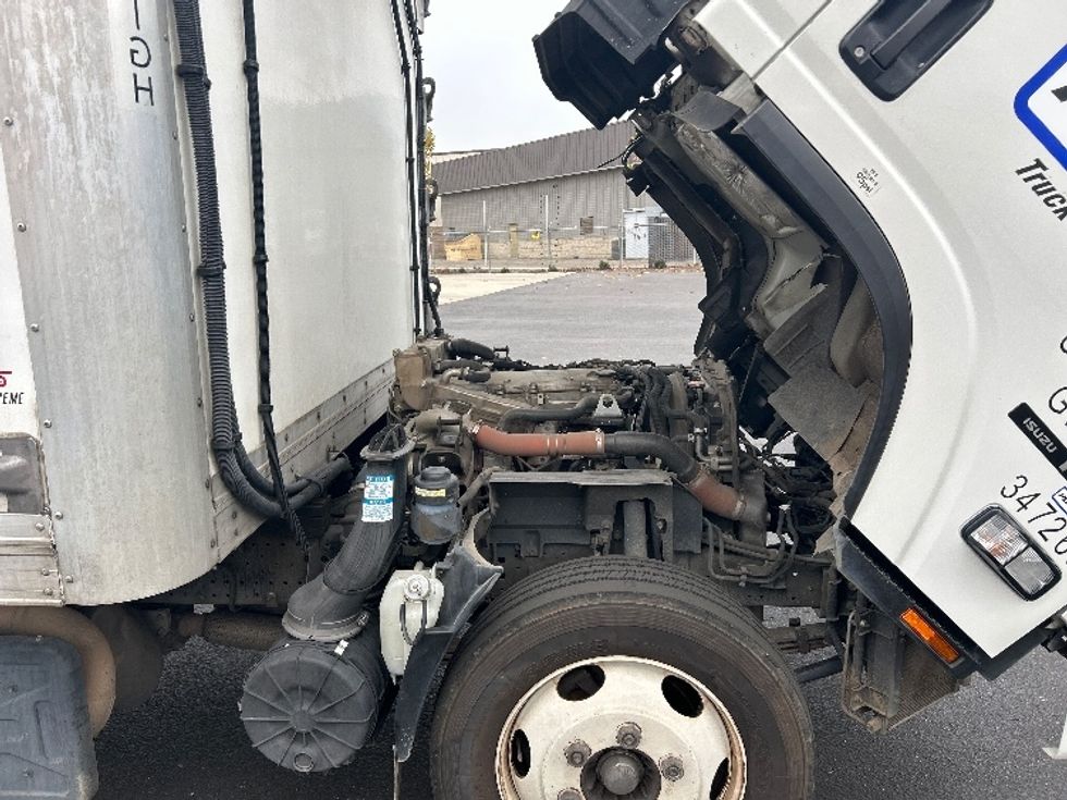 Refrigerated Truck-Light and Medium Duty Trucks-Isuzu-2020-NRR-Ceres-CA-134,103\n\t\tmiles-$ 52,250 - Image 23