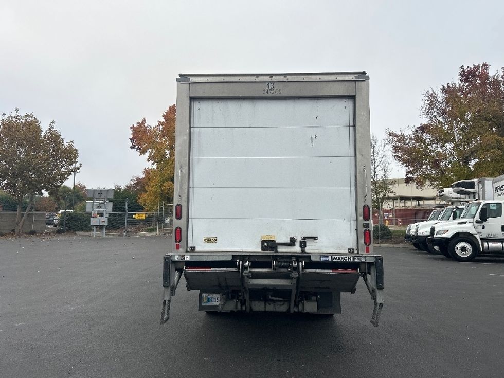 Refrigerated Truck-Light and Medium Duty Trucks-Isuzu-2020-NRR-Ceres-CA-134,103\n\t\tmiles-$ 52,250 - Image 7