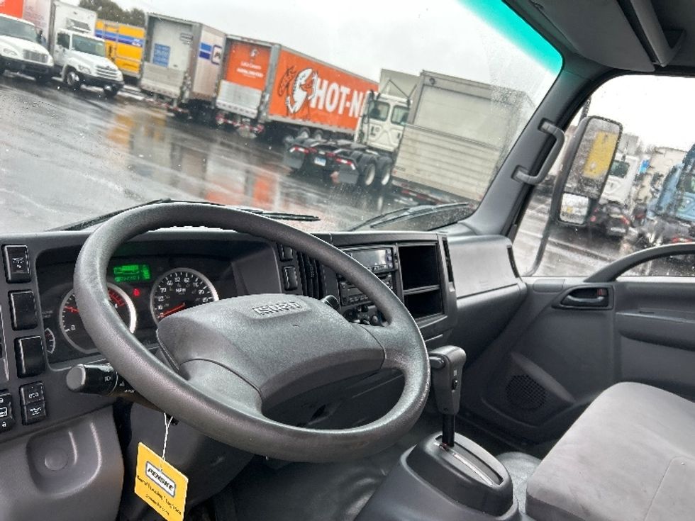 Refrigerated Truck-Light and Medium Duty Trucks-Isuzu-2020-NRR-Chicopee-MA-103,081\n\t\tmiles-$ 50,500 - Image 17