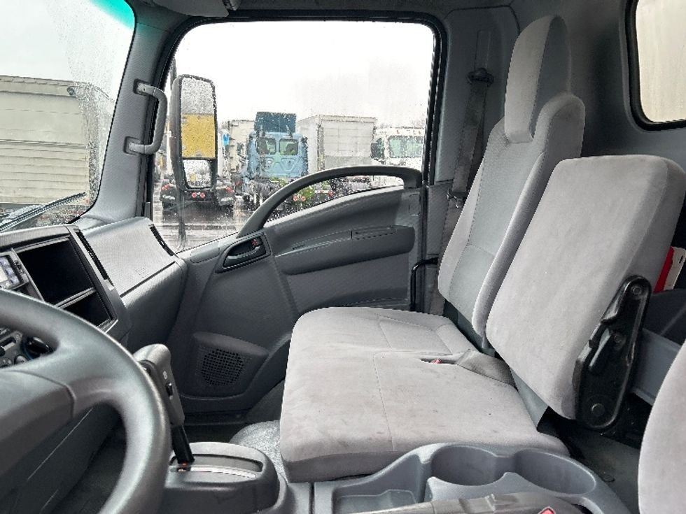 Refrigerated Truck-Light and Medium Duty Trucks-Isuzu-2020-NRR-Chicopee-MA-103,081\n\t\tmiles-$ 50,500 - Image 19
