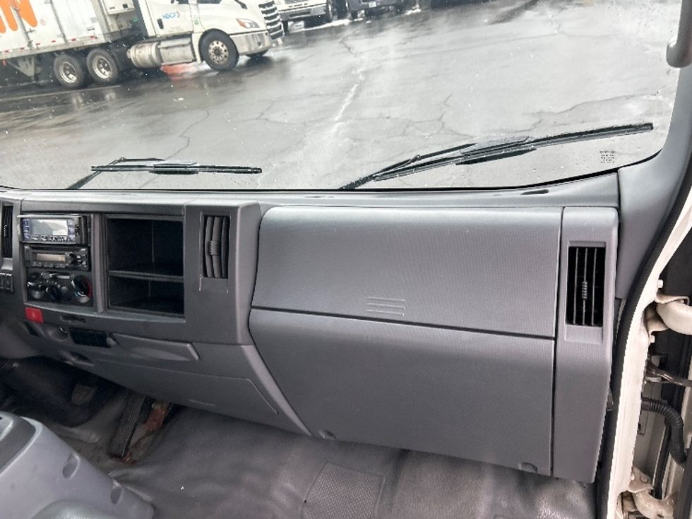Refrigerated Truck-Light and Medium Duty Trucks-Isuzu-2020-NRR-Chicopee-MA-103,081\n\t\tmiles-$ 50,500 - Image 21
