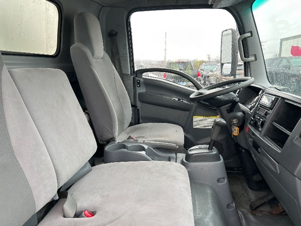Refrigerated Truck-Light and Medium Duty Trucks-Isuzu-2020-NRR-Chicopee-MA-103,081\n\t\tmiles-$ 50,500 - Image 22