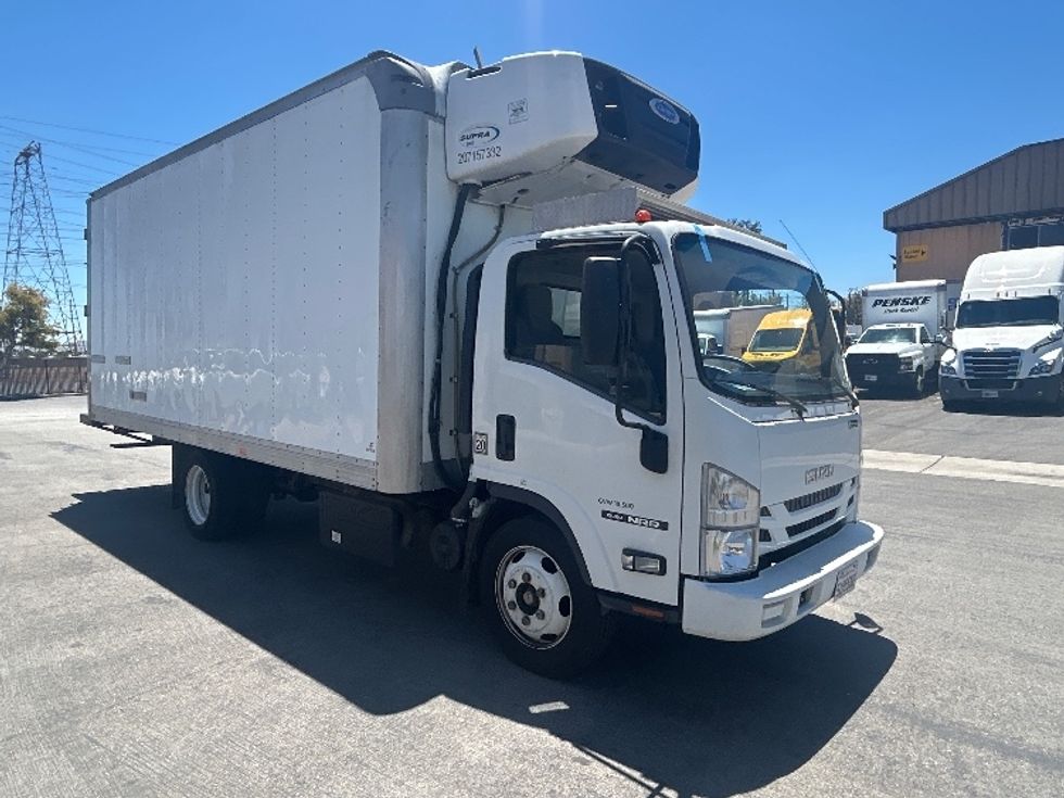 Refrigerated Truck-Light and Medium Duty Trucks-Isuzu-2020-NRR-Chino-CA-97,776\n\t\tmiles-$ 50,000 - Image 1